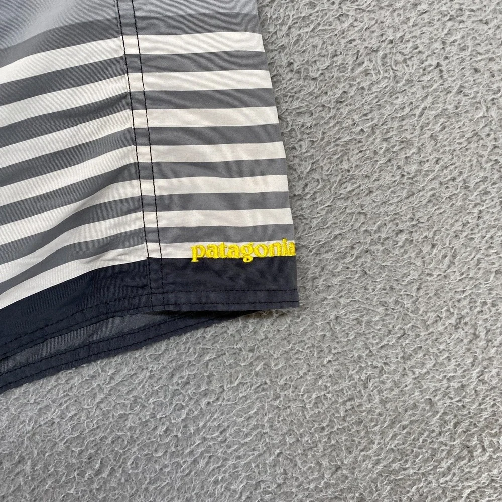 Patagonia Board Shorts Mens 36‎ Wavefarer Outdoor Striped Beach Surf Pocket Gray